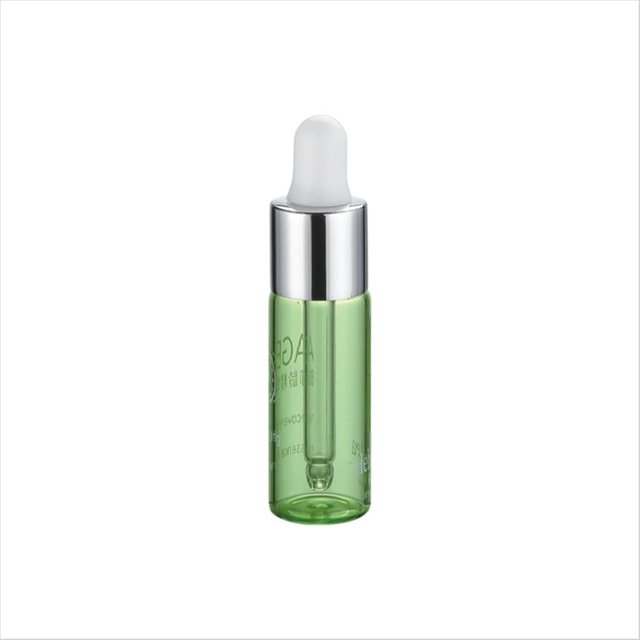 3ml 5ml 8ml 10ml 세럼과 에센셜 오일을 위한 반짝이는 은색 펌프 스포이드가 있는 미니 녹색 둥근 유리병